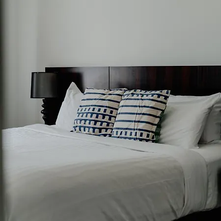 Urban 1-Bed Apartment In The Heart Of The City Canberra Exterior photo