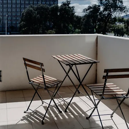 Urban 1-Bed Apartment In The Heart Of The City Canberra Exterior photo